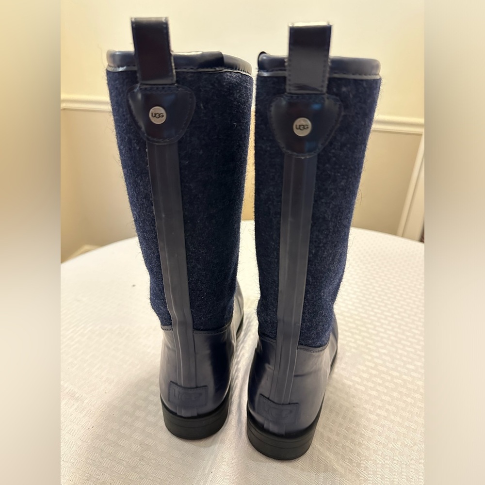 UGG Reignfall Waterproof Rubber Wool Winter/ Rain Boots for Women Size 8 Blue